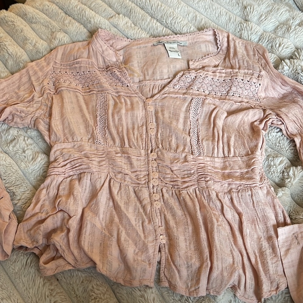 American Rag Boho Lace pretty in pink Blouse - Size Large